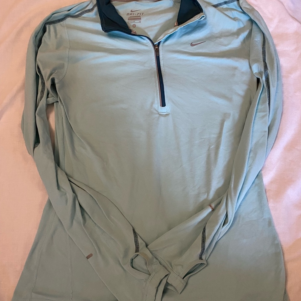 Nike Dri-FIT Quarter-Zip Pullover
